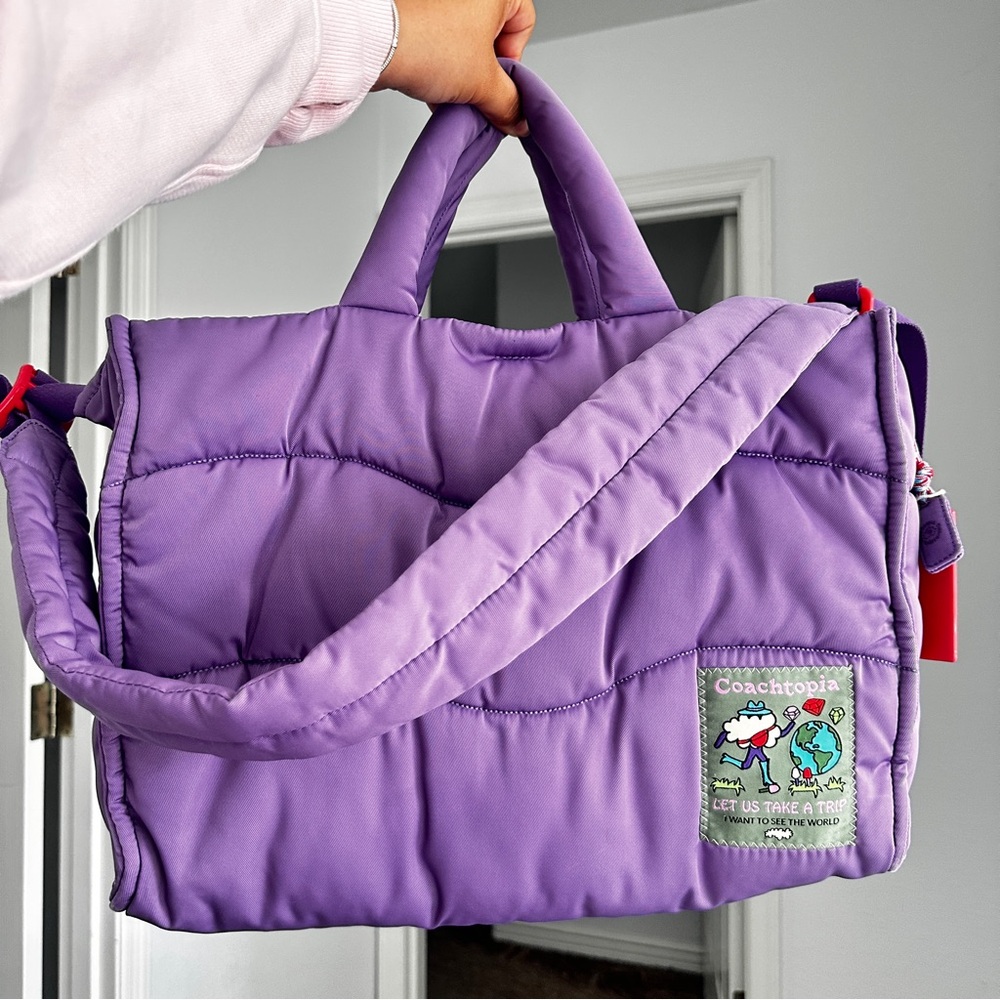 Coach topia wavy quilting loop tote